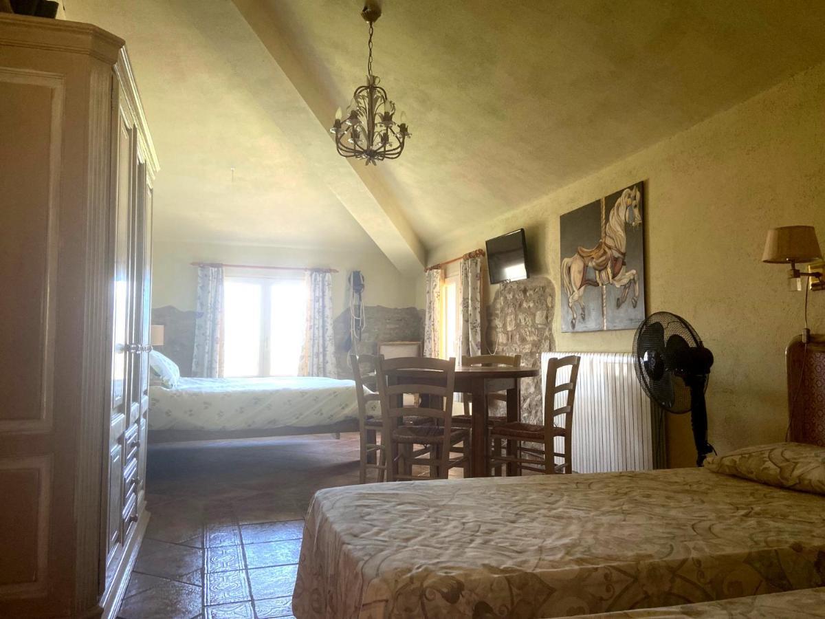 Maspitra B&B Бесалу Экстерьер фото